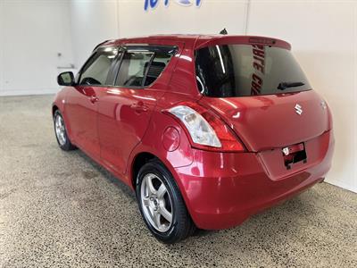 2014 Suzuki Swift - Thumbnail