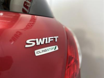 2014 Suzuki Swift - Thumbnail