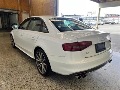 2015 Audi A4 - Thumbnail