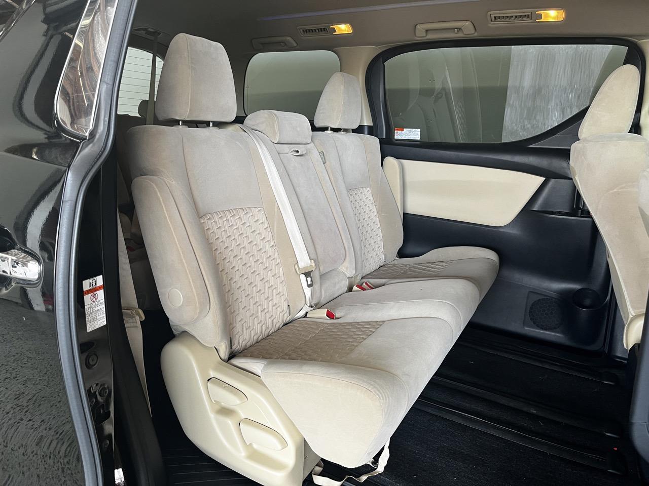 2015 Toyota VELLFIRE