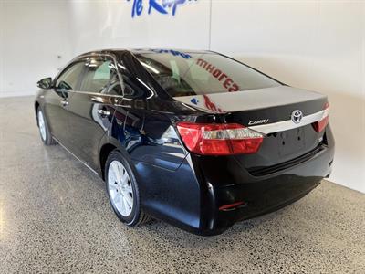 2014 Toyota Camry Hybrid - Thumbnail