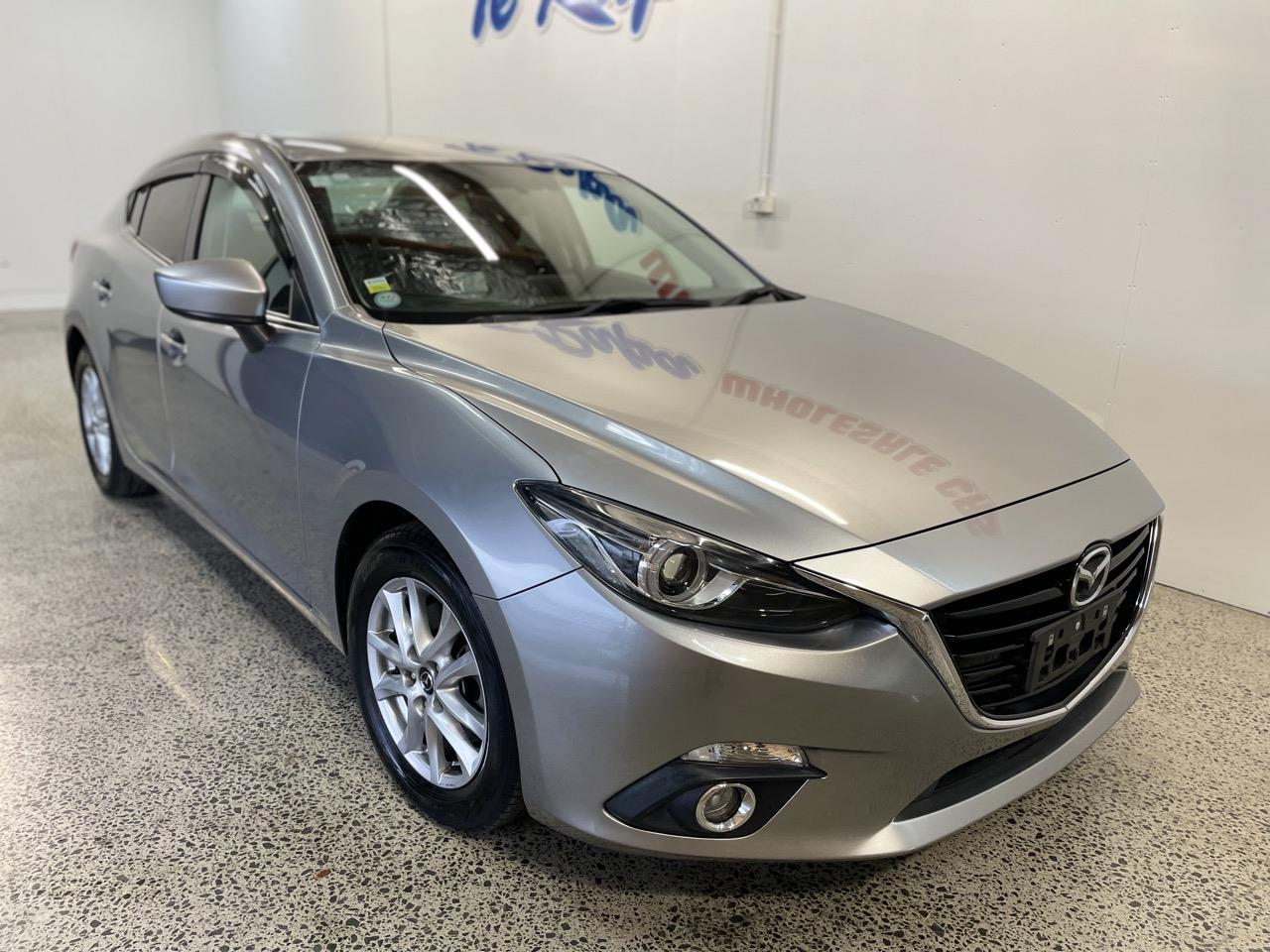 2013 Mazda AXELA