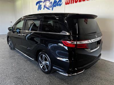 2014 Honda Odyssey - Thumbnail