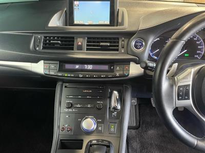 2011 Lexus CT - Thumbnail