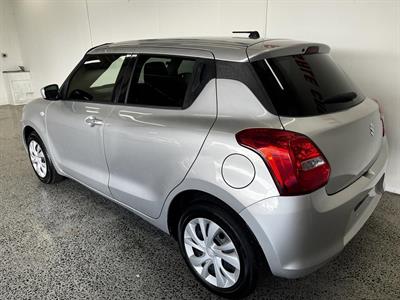 2017 Suzuki Swift - Thumbnail