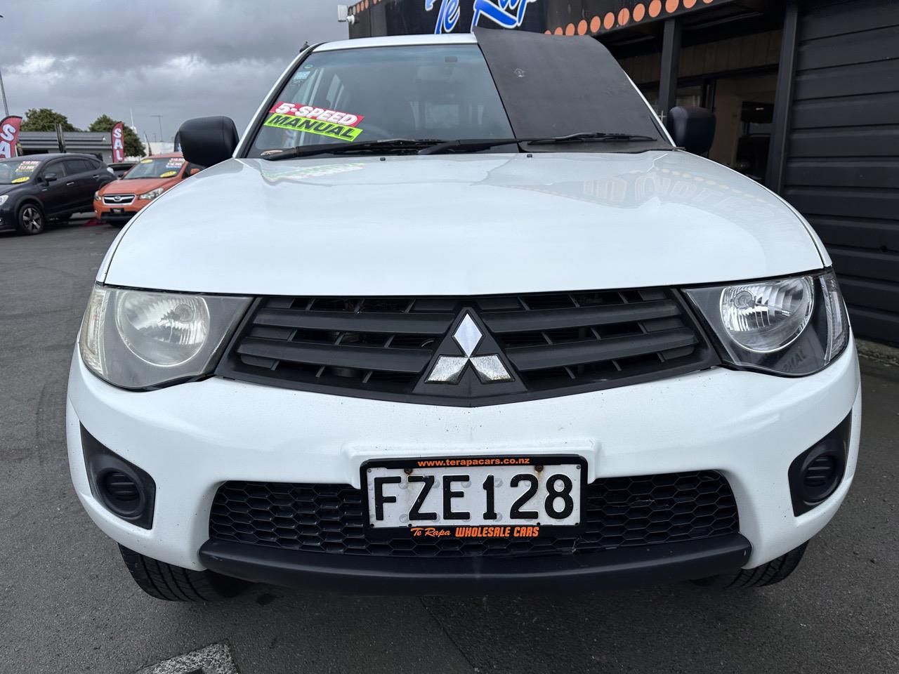 2011 Mitsubishi Triton