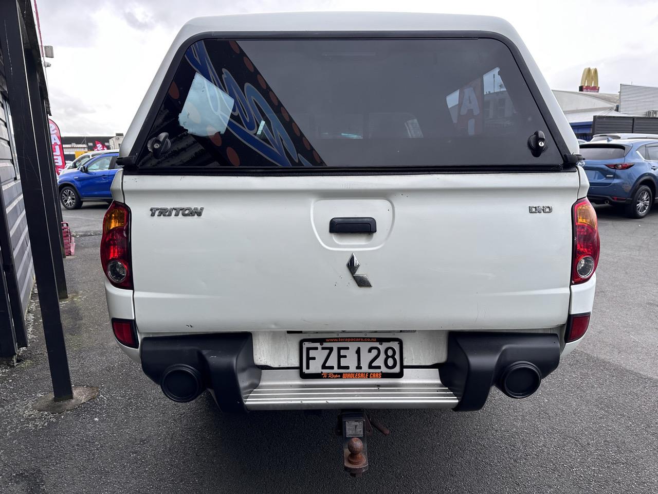 2011 Mitsubishi Triton