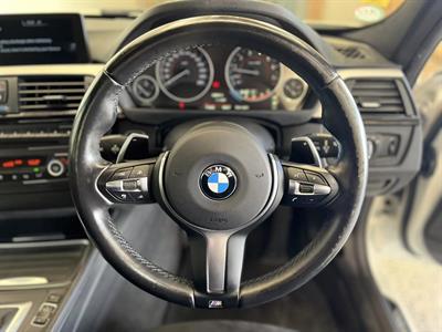 2015 BMW 320i - Thumbnail