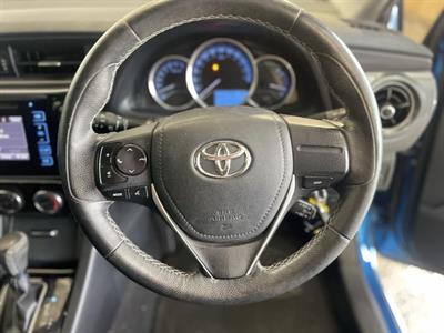 2016 Toyota Corolla - Thumbnail