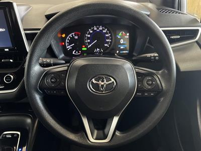 2018 Toyota Corolla - Thumbnail