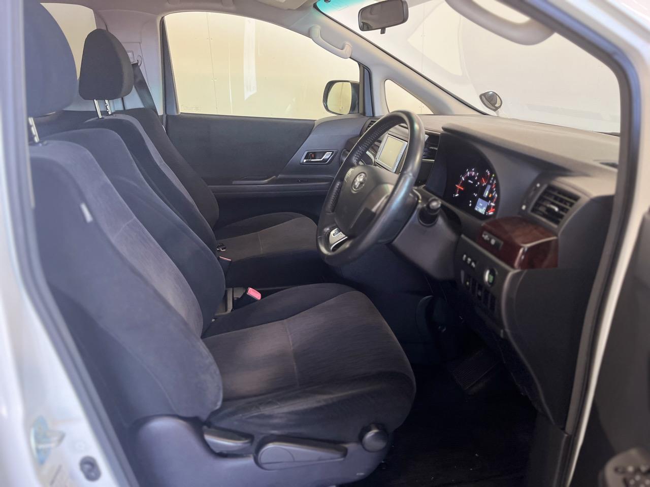 2012 Toyota VELLFIRE