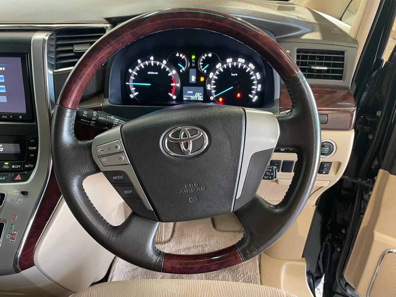 2012 Toyota VELLFIRE