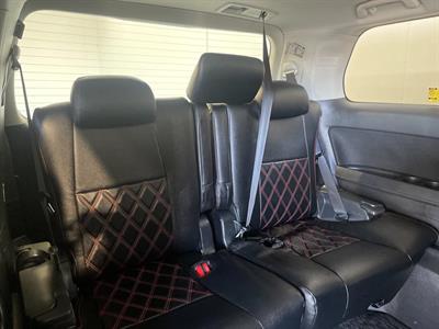 2013 Toyota Alphard - Thumbnail